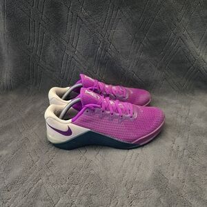 Nike Metcon 5 Vivid Purple Training Shoes Womens Sz 8 Athletic Sneakers Trainers